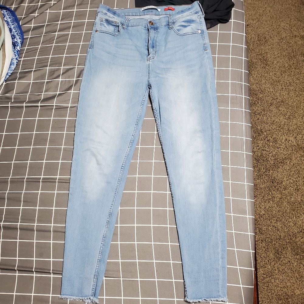 celebrity pink jegging